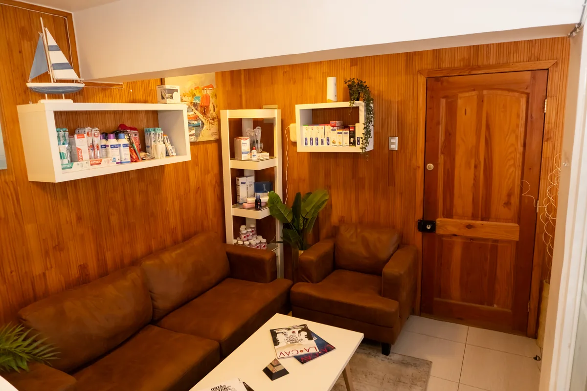 Sala de espera de Clínica Dental Biototal en Talcahuano